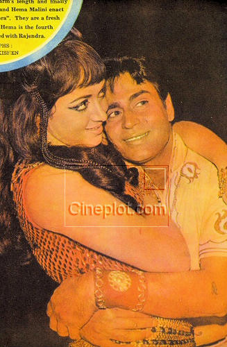 Hema Malini with Rajendra Kumar