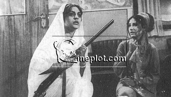 Deeba and Firdous in Aansoo (1971)