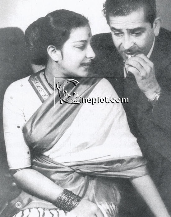 Raj Kapoor with Nargis