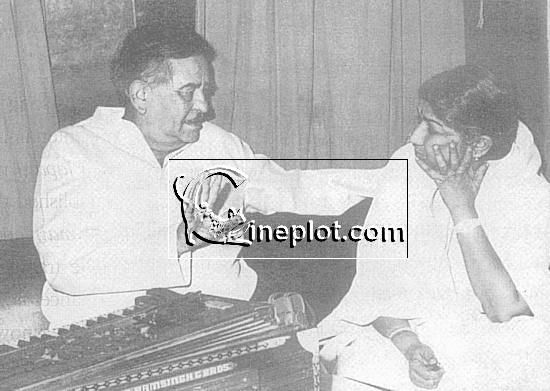 Raj Kapoor with Lata Mangeshkar